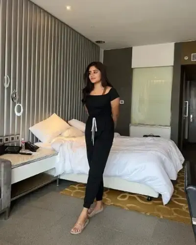 Call Girls Sanquelim Cash On Delivery